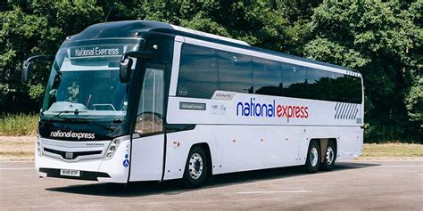 national express coaches to airports